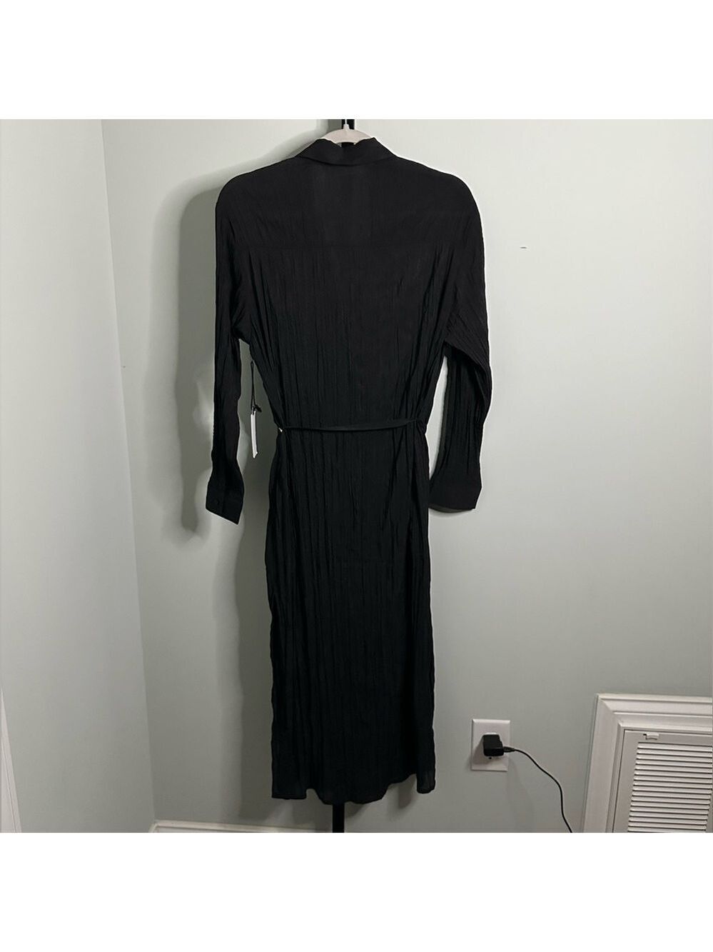 ASTR the Label Belted Long Sleeve Midi Shirtdress-Black size Small-NWT - Picture 4 of 13